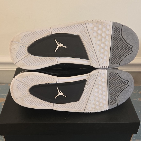 Air Jordan Flight 23 Men's Sneakers in Black and White - Picture 5 of 6